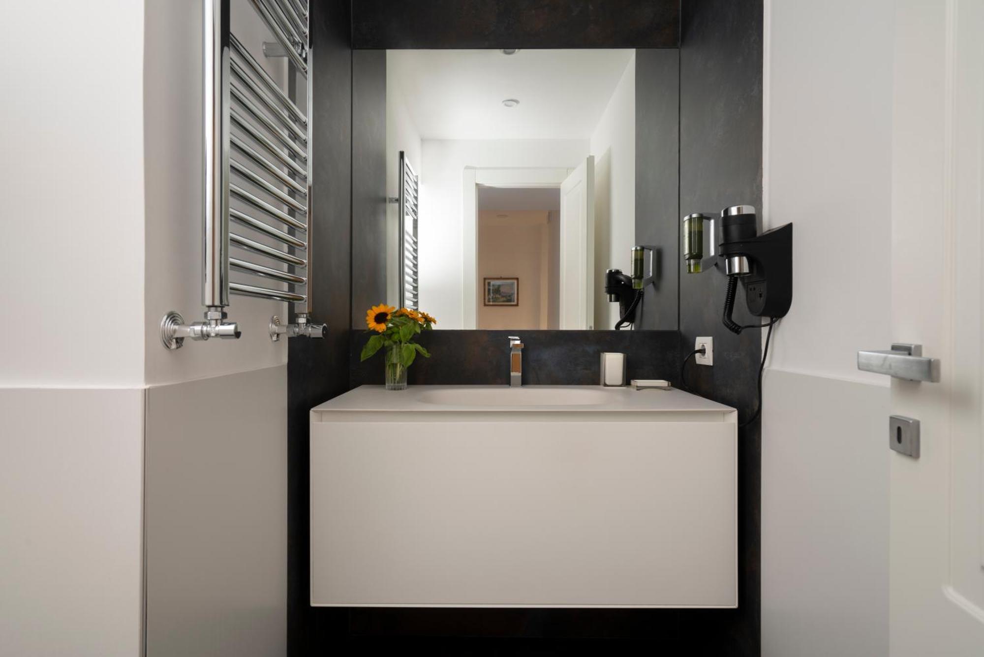 A.Ri.El Luxury Apartment Neapel Exteriör bild